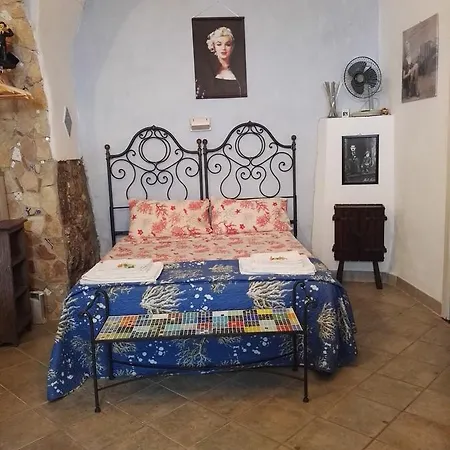 Casa Nica Sul Mare House On The Sea בית נופש