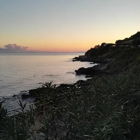Casa Nica Sul Mare House On The Sea Vakantiehuis *